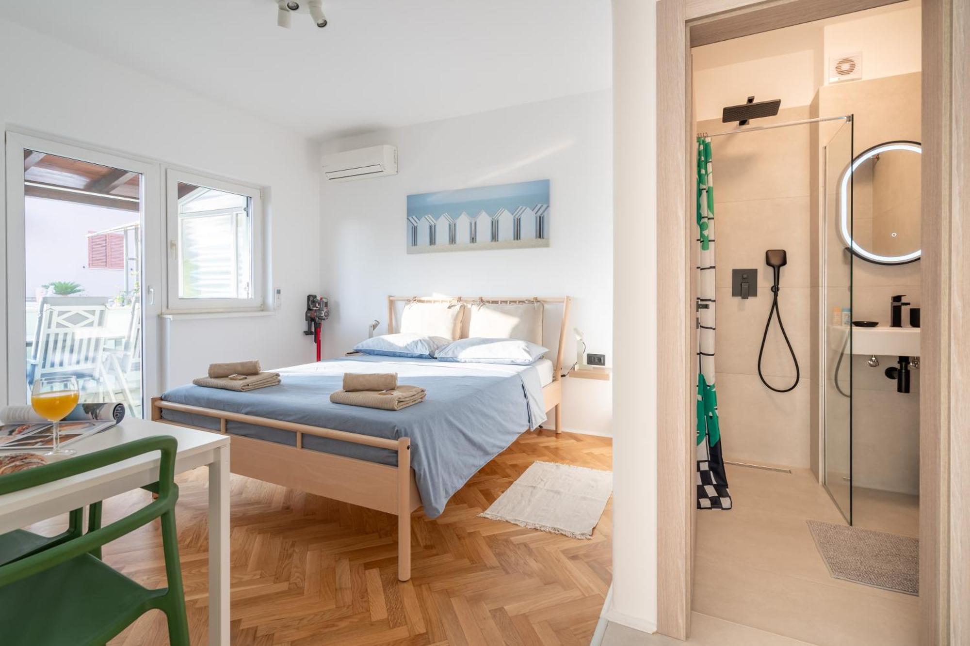 New! D31 Studio W2 Bikes, Sunny Terrace & Parking Rovinj Kültér fotó